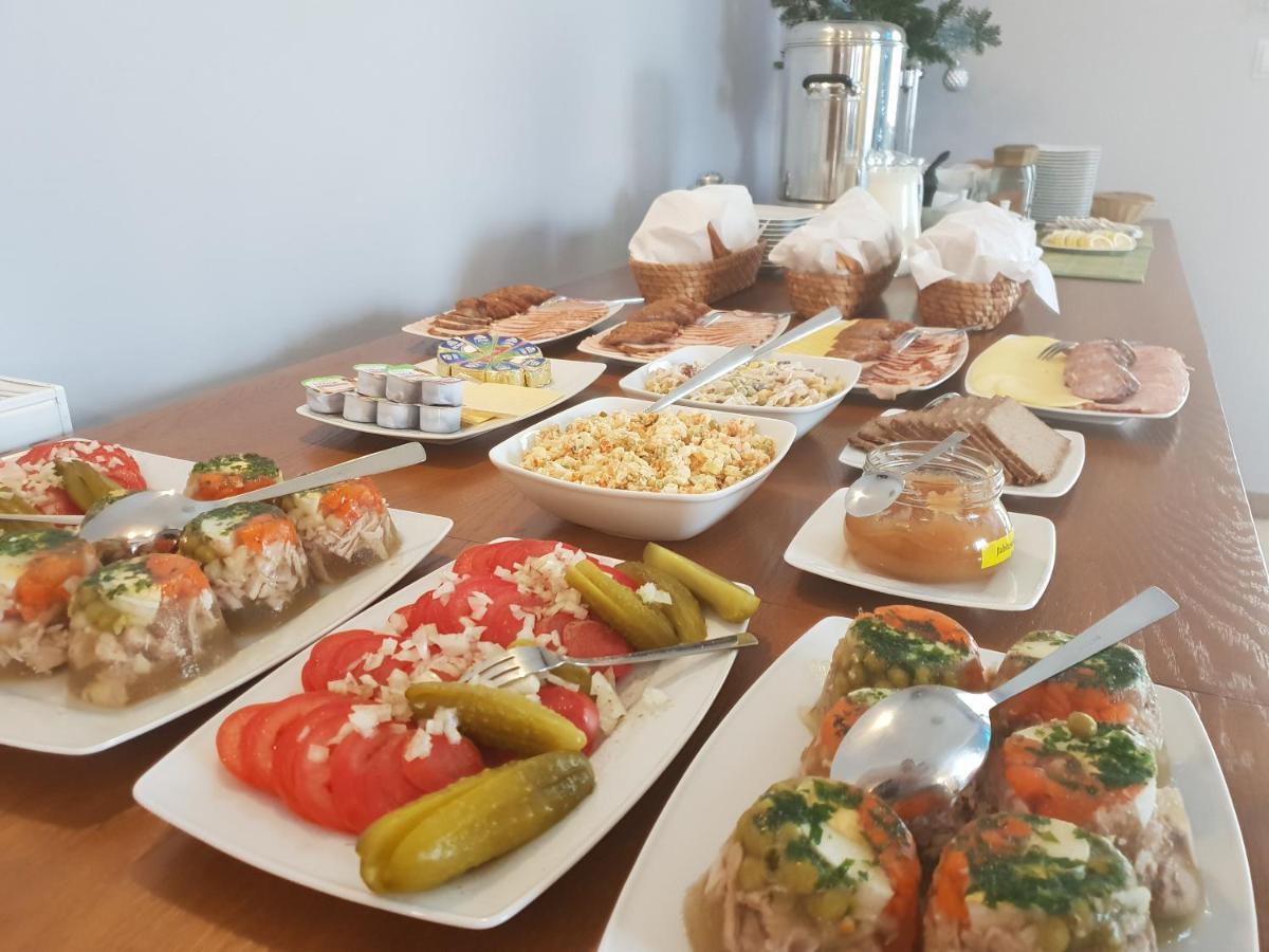 Dobranocka Hotell Malastow Eksteriør bilde